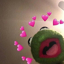 happy national i love you day sayangg 🧸💗💗.
